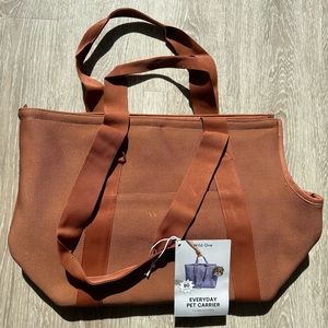 NWT Wild One Everyday Pet Carrier